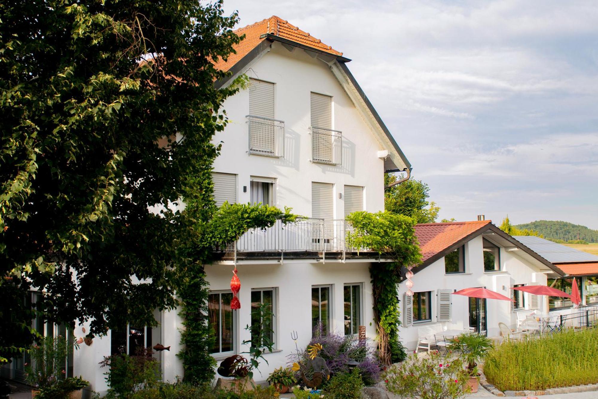 Altes Kurhaus Landhotel Trabelsdorf Eksteriør bilde